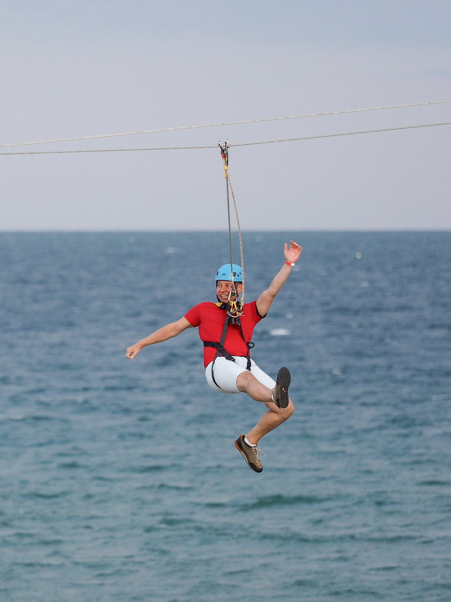 Meetdraw tweet media