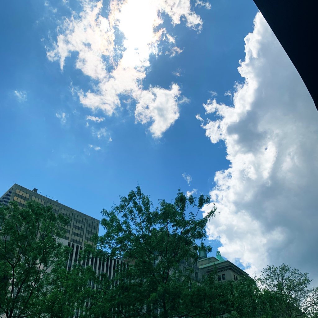 imissknj's tweet image. #Clouds #forJK