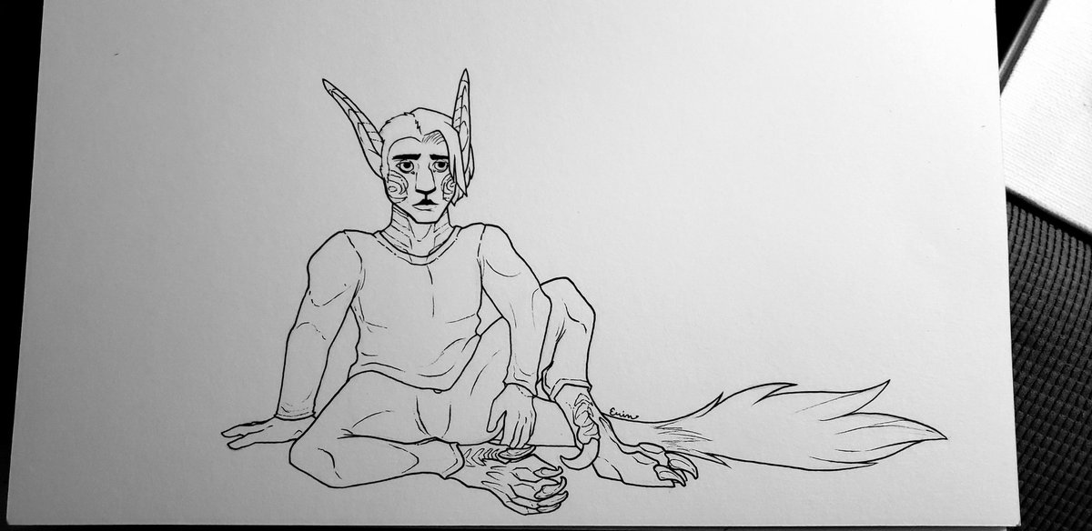 valorenes_art's tweet photo. Traditional to digital featuring mt boy, Larik.
~ #hummingcolors #furryfandom #furryart #kild #kildsofanista #species #alien #humanoid #traditional #digital #art #artist https://t.co/fd0QNElU4x