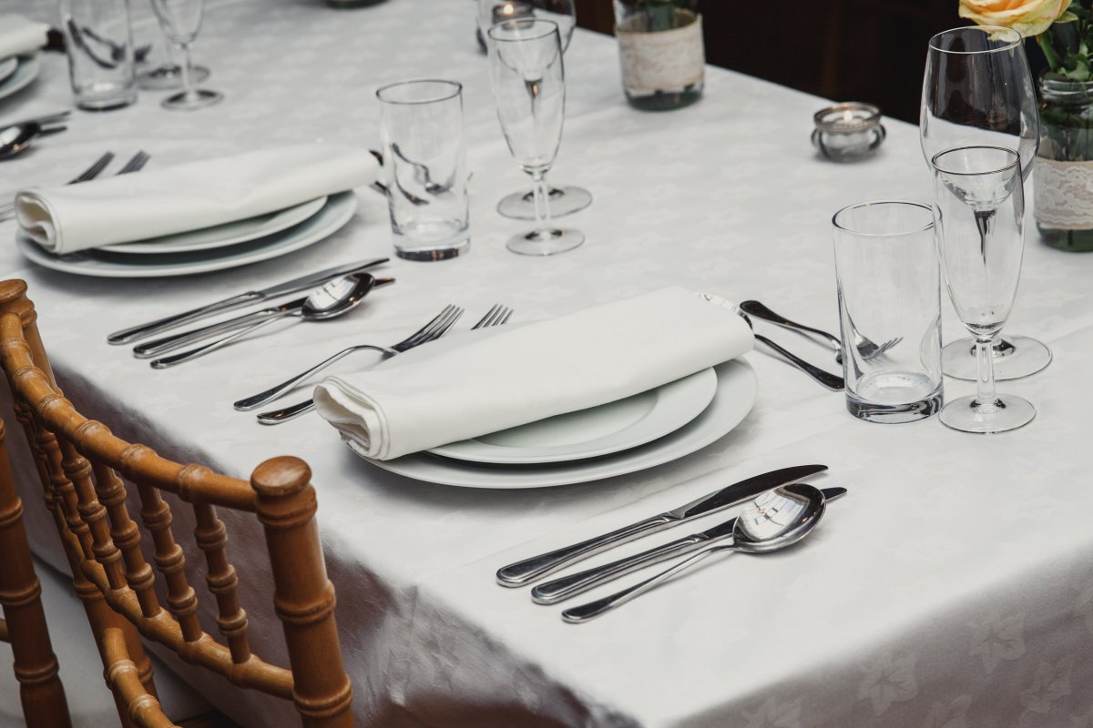 Dufferin Inn & Hall tweet media