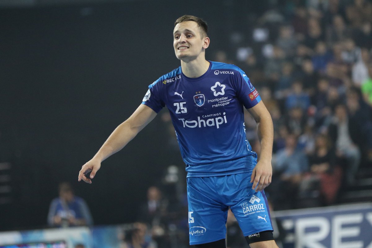 mhbofficiel's tweet photo. [@LidlStarligue - J26] #InstantLive
⏸️ Le @mhbofficiel mène à la mi-temps face à @PCHBofficiel : 16-11.
📲 Direction l'application officielle du @mhbofficiel pour suivre les stats et le Live scoring de la seconde période ! https://t.co/3UmysPqfF3