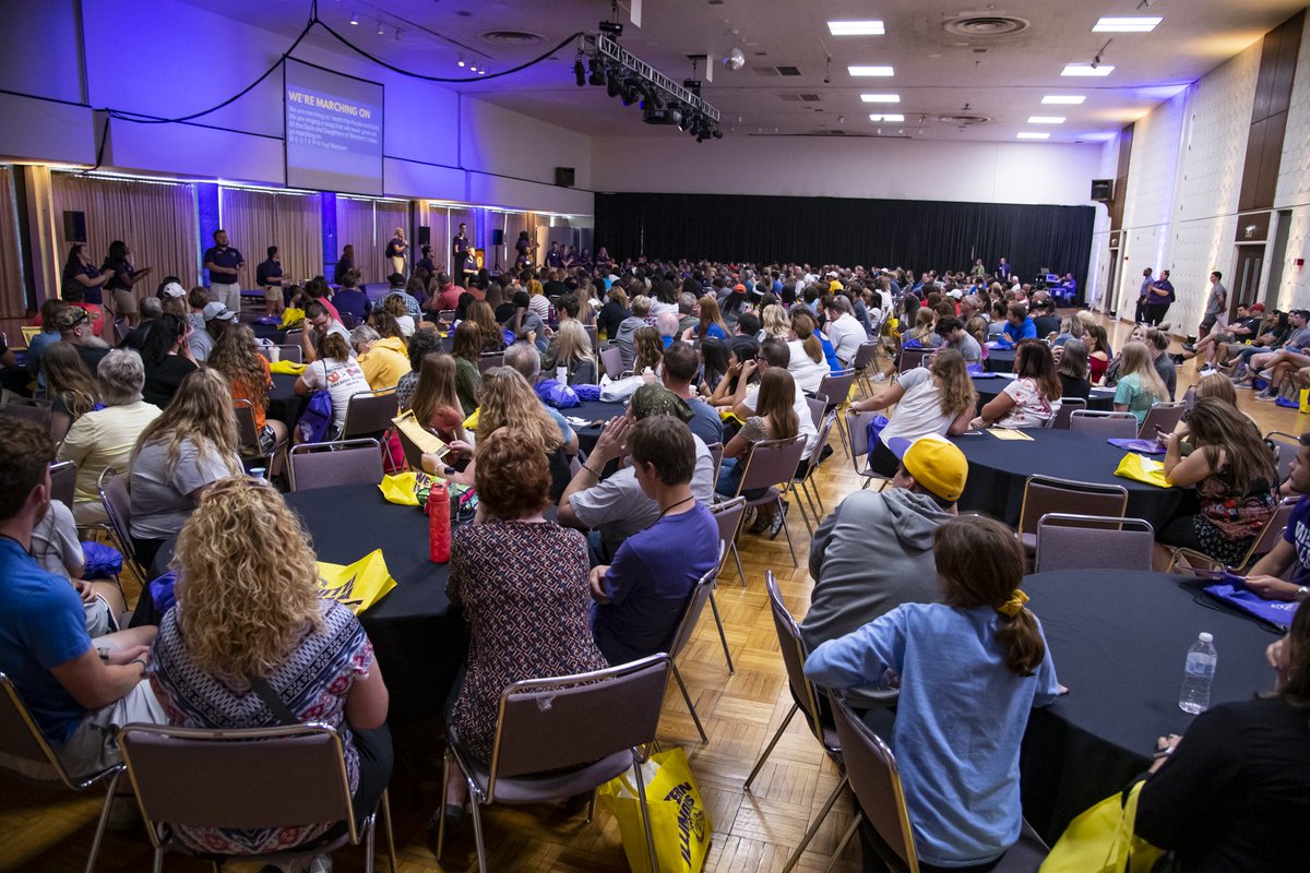 WesternILUniv's tweet photo. Nothing like having #WIU23 on campus for #WIUSOAR! ๐๐พ https://t.co/WsIlxv7Z1r