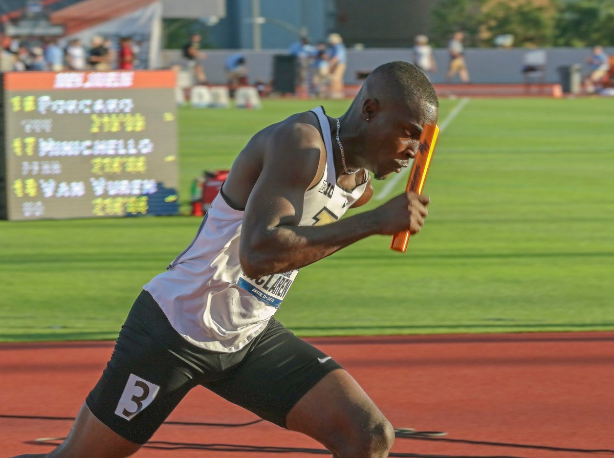 PurdueTrackXC's tweet photo. An unparalleled career.
Yesterday Shawndail McLaren closed his collegiate career with the men's 4x400m relay. He is a member of all 6��⃣ of Purdue's fastest teams in program history.
No other Boilermaker can say that.
Thank you Shawndail. 🙏
#BoilerUp #AlwaysABoilermaker https://t.co/eoeI5b4nMr