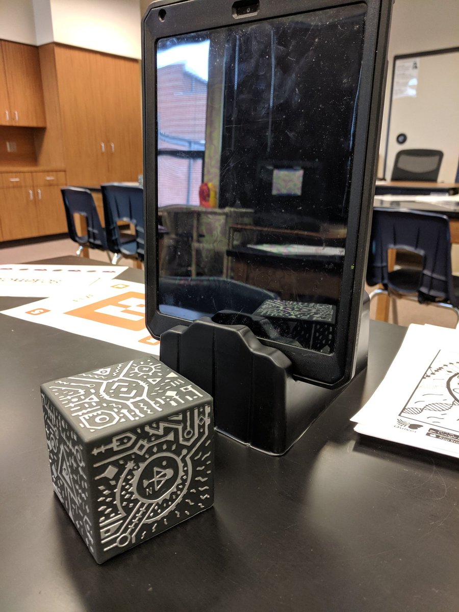 JAnderEdu's tweet photo. Creating & learning to share with teachers at @AW_Create #createcon19 https://t.co/yUlpzHuL1l