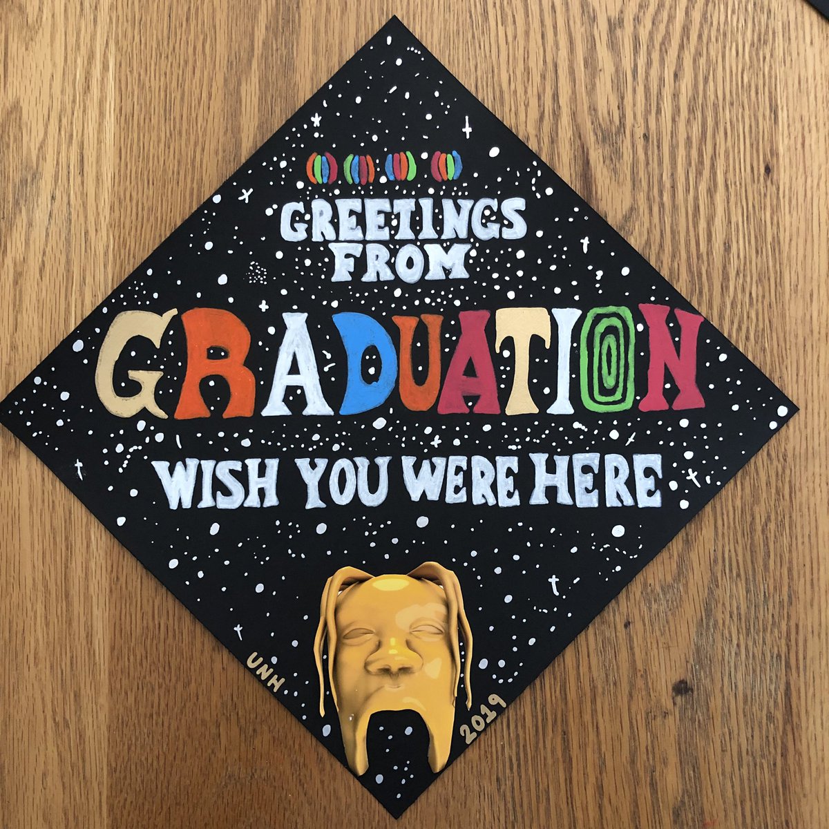 dmaille14's tweet photo. @trvisXX What do you think of my grad cap? 1 more day 👨🏻‍🎓 https://t.co/KOZNrkJcoZ
