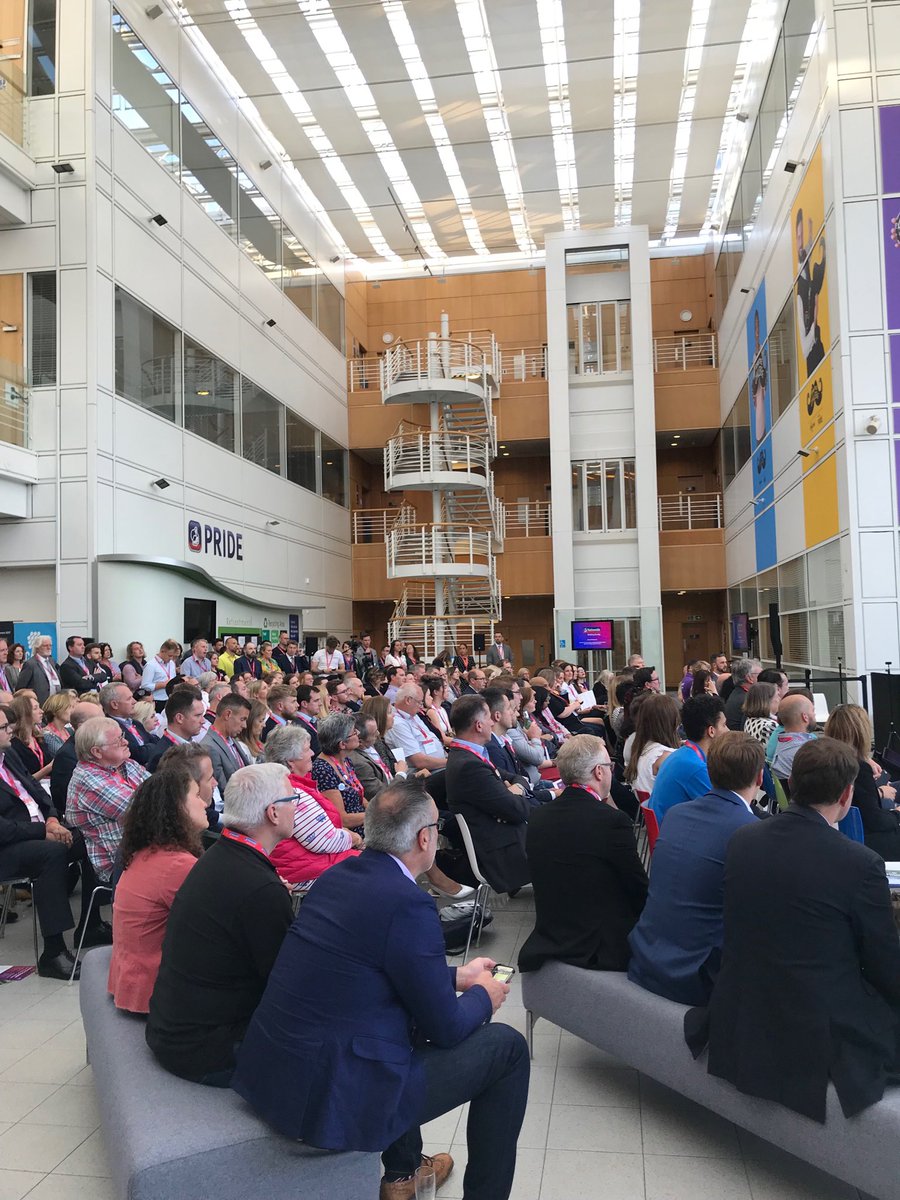 Great to see so many Ambassadors celebrating Swindon’s future @ #switchontoswindon event at ⁦<a href="/NationwidePress/">Nationwide Press</a>⁩