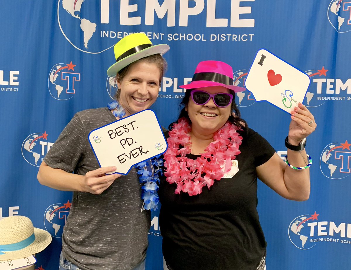 vbcoach_smith's tweet photo. Edsync has been a blast, did I say that about professional development!! Learned about playlists, differentiation, digital apps is always fun! We stay problem solving😎 #EdSyncTISD @TravisTISD @dsoccerstuds https://t.co/5ImuhwuS1v