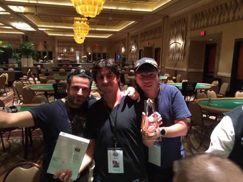 pokerlogia's tweet image. #tbt #TBThursday &amp;gt; Recordamos el Media Tournament de la #wsop2015 donde logramos el título de la mano de Fernando Gatto. Participaron 119 periodistas y @santijota8 fue 9°. Este año buscaremos repetir la mesa final y el 🏆.