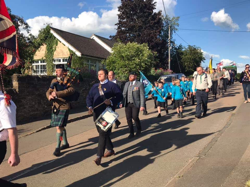 DYCGrafton's tweet photo. Tonight the Young People of 1st Middleton Cheney Scouts paraded through Chacombe for the 75th Anniversary of DDay. Very proud of these tonight. @GDScouts @NorthantsScouts  #DDay75 #Skillsforlife https://t.co/bi26QmBntF