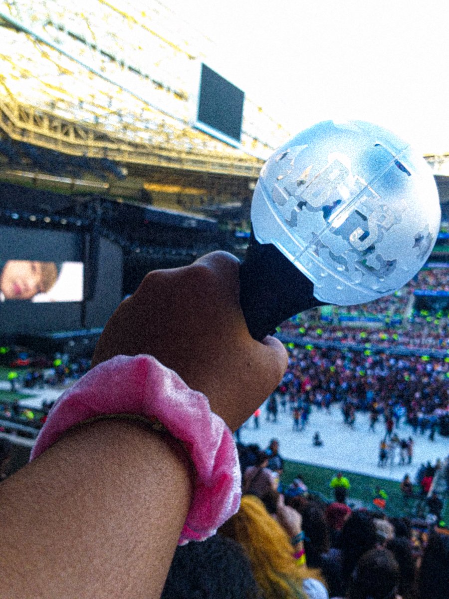 na ju⁷ 🌱 tweet media