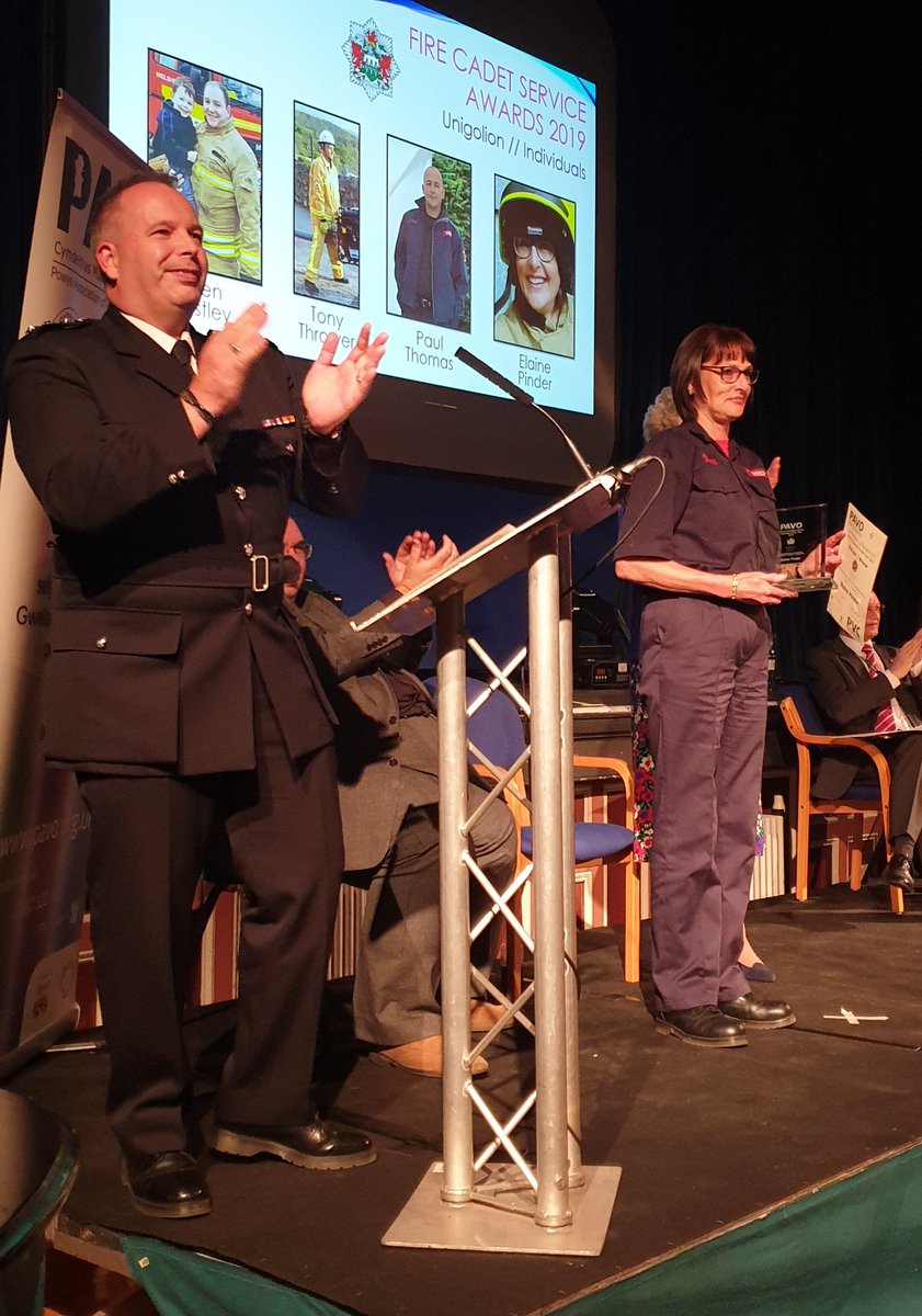 WmPowell2021's tweet photo. Great to have @mawwfire #ResponseOfficer & #YouthManager @neilbutch to award the #MidandWestWales @firecadetsuk awards this evening, as part of the @PAVOtweets #Powys #VolunteerAwards2019. Warm congratulations to #ElainePinder #PaulThomas & the #AbercrafCadets #VolunteersWeek ๐ https://t.co/gd8WCyEE16