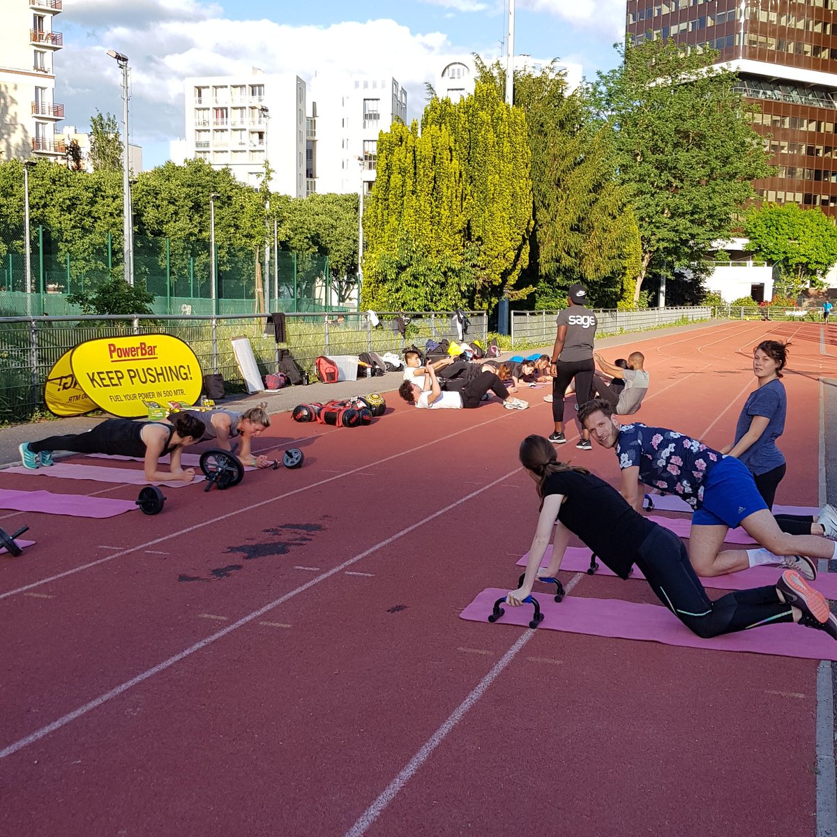 Julie Dremière tweet media