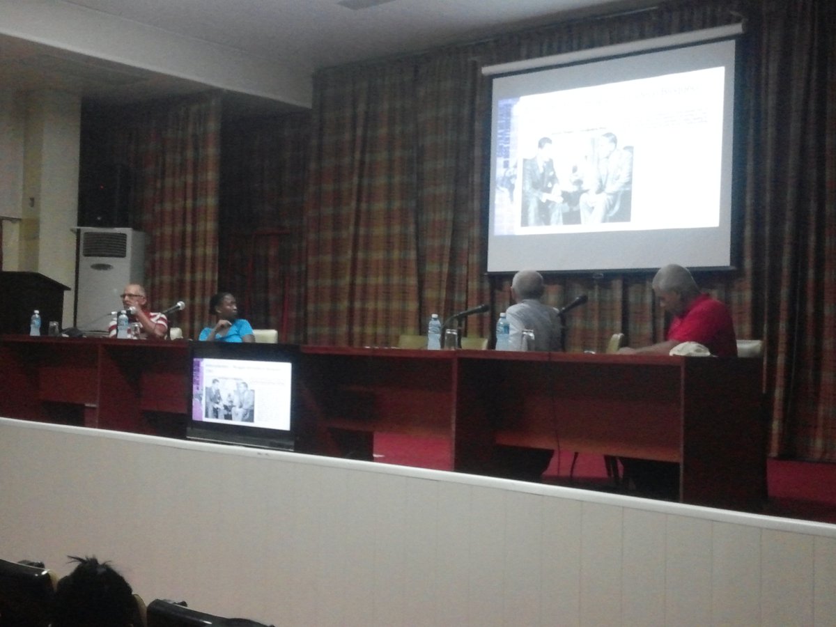 CENPALAB_BCF's tweet photo. Trabajdores de @CENPALAB_BCF debaten sobre la política restrictiva e injerencista que intenta imponer Estados Unidos a través del título III de la Ley Helms Burton; pero así #NoNosEntendemos #NoALaLeyHelmsBurton https://t.co/qv8aMNqPQ2