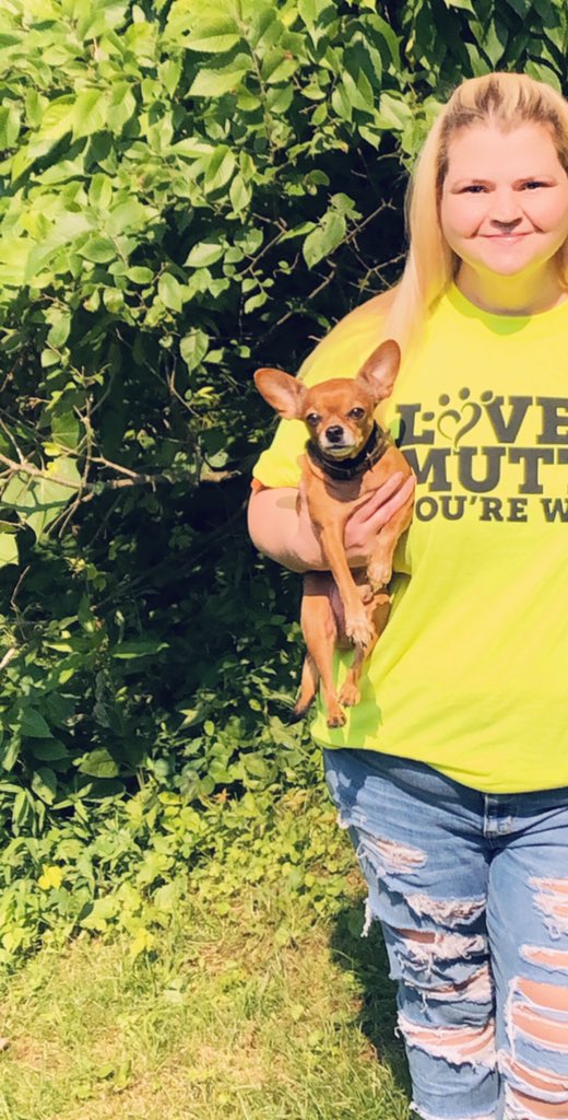 TexasGypsyChic's tweet photo. @MuttNation Me and Taco joining @mirandalambert for the virtual march this year!! #MuttNationMarch #prouddogmom https://t.co/eeOQ0sARD7