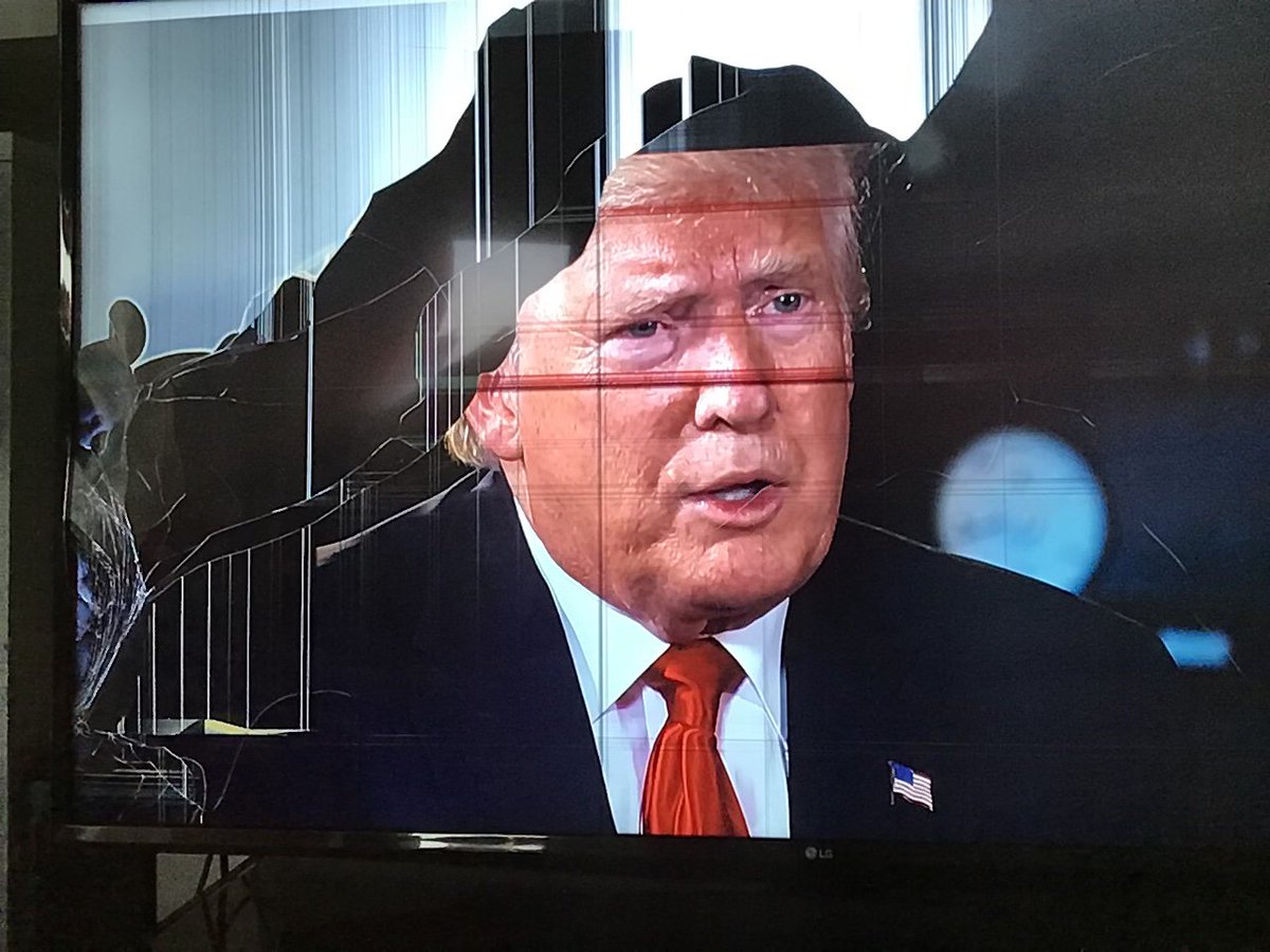 TheRealnessMarc's tweet image. So, was heartbroken as I smashed my @LGElectronics TV LAST NIGHT! however tonight- fate makes sense. Perfectly isolates away his hair! #Trump #PiersTrump #itv