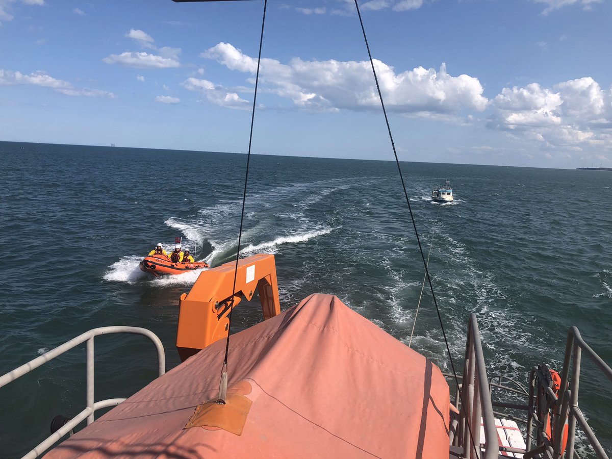 Humber RNLI tweet media