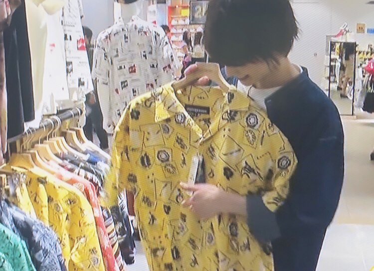 まな Twitterren 佐久間くんと買い物に来てる感味わえる 3色ショッピング 最高だった ヒルナンデス また呼んでもらえますように 佐久間くんの運の良さ Snowman 佐久間大介