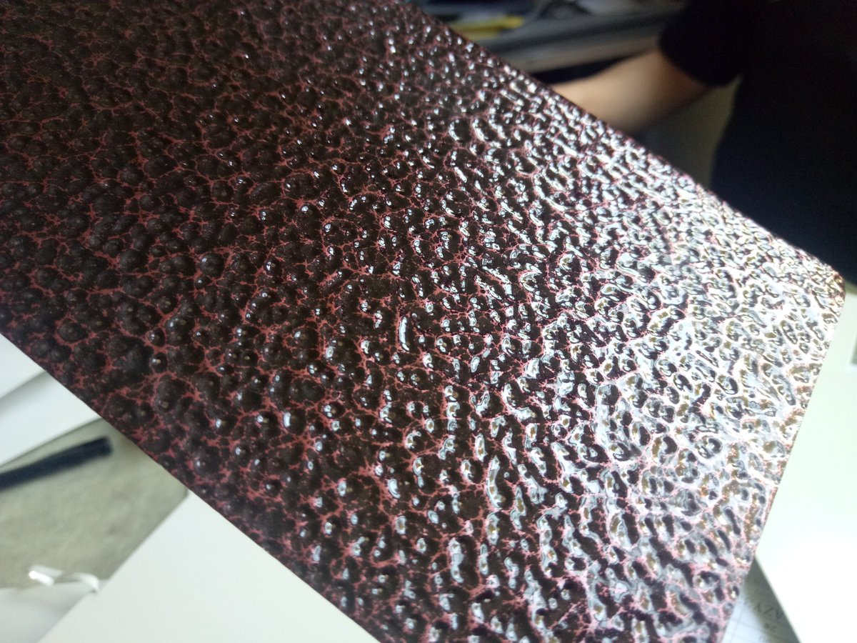 Lily20488522's tweet photo. New Texture Effect 🖤#hsinda #powderpaint #powdercoated #powdercoating #hsindapowdercoating #metalfabrication #pinturaEnPolvo #cabletray #PinturaElectrostática #aluminumprofile #aluminum #metalfurniture #steeldoor #homeappliance https://t.co/TBcyvKyIjB