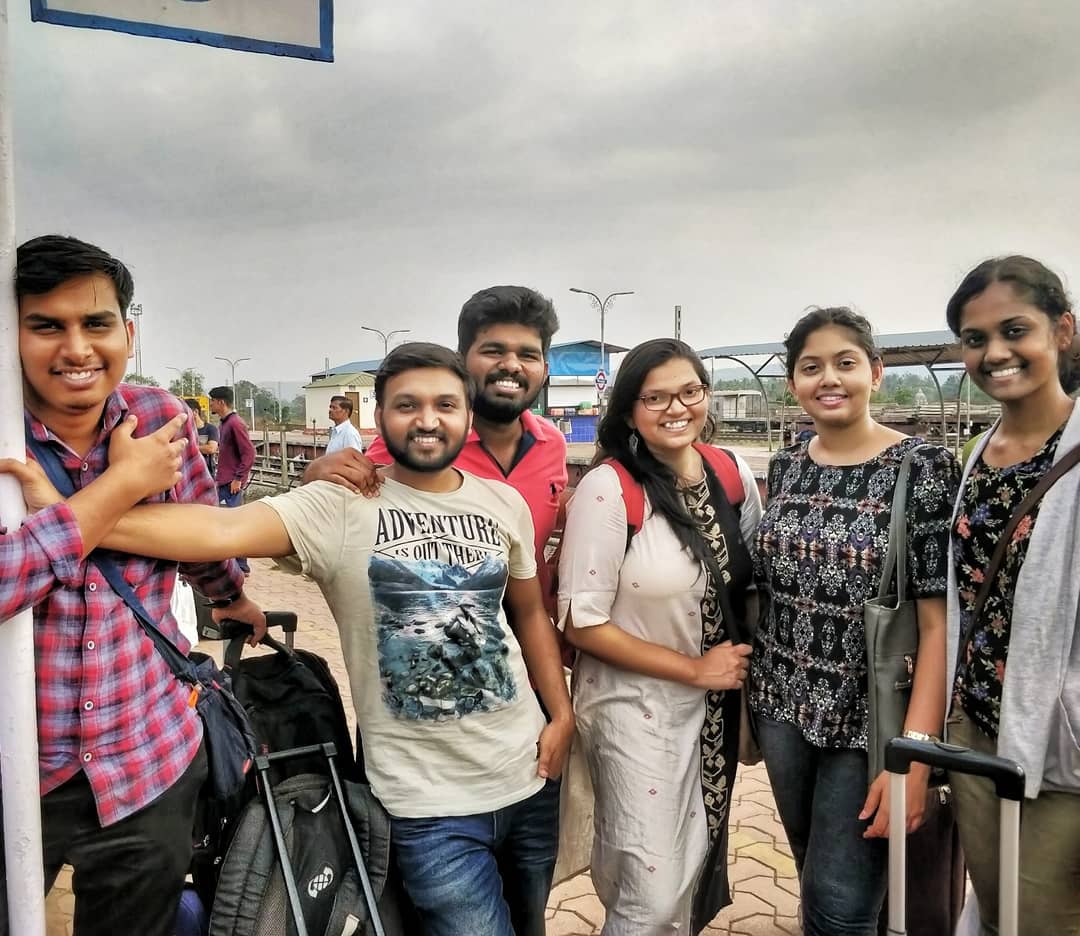 RgitUba's tweet image. The most energetic team!! Team UBA!!!!!!! We have packed our bags and ourselves and are ready to continue the good work!
.
.
#RGIT #UnnatBharatAbhiyan #UBACell #technology #social #initiative