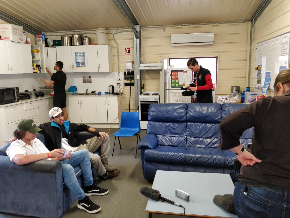 WhiteRibbonAust's tweet photo. We are so impressed by these Indigenous young men from the Clontarf Academy - today they are interviewing members of the Inverell community today about respectful relationships, violence against women, being an active bystander, and gender stereotypes. #RoleModels #AMansIssueToo https://t.co/8YFqFyQ4IS