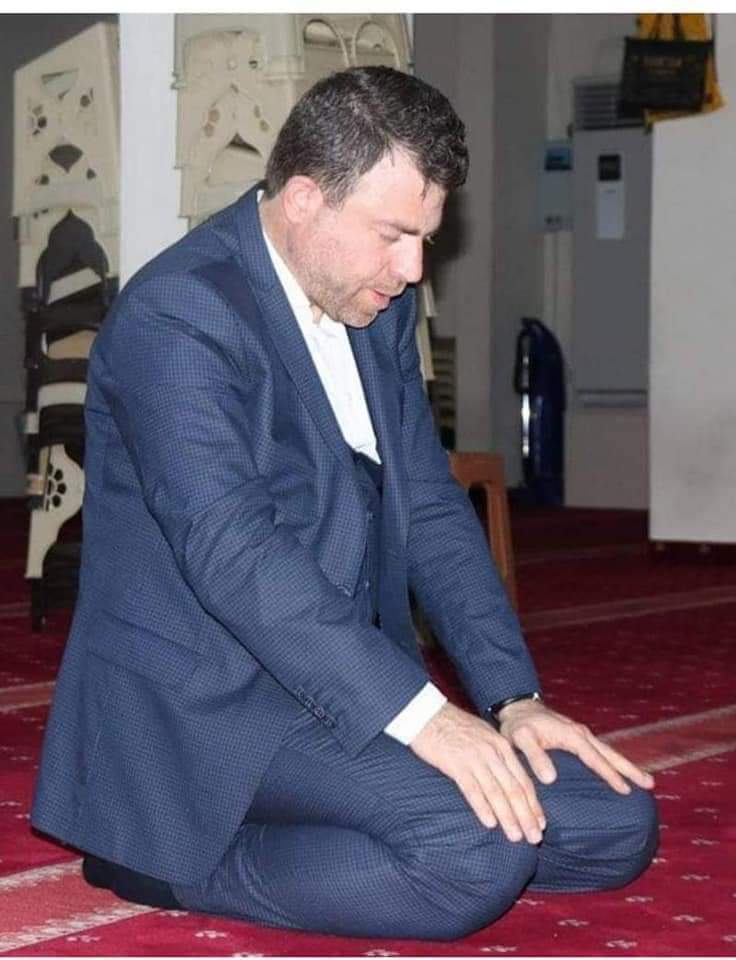 21MustafaCoskun's tweet photo. Zatına hamd, Muhammedine salat ve selam..
Esmaül Hüsnan, Enbiyan, Evliyan, Şühedan, Sulehan hatırına.
Senin için söylenen bütün güzel sözler ve ameller hürmetine.
Mehmedimize ve tüm hastalarımıza şifa..
Israr ediyoruz. 
Yalnız Sen'den olanı. 
Yâ ŞAFİ! Yâ ALLAH!
#HayırlıCumalar https://t.co/tte8AOFBuy
