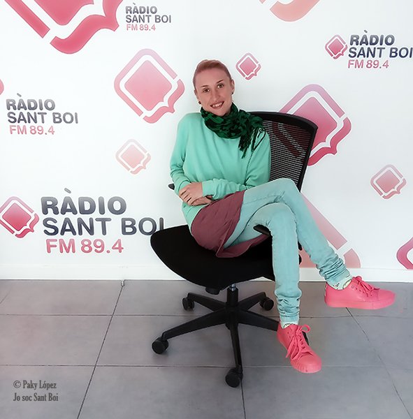 lopez_paky's tweet photo. #josocsantboi  #radiosantboi He tingut el plaer de estar en companyia de la Patricia Bruna, mestre, esportista, voluntària. Hem fet un passeig per la seva vida... A més hem parlat del seu projecte  BOUCOUL: Para un pueblo autosuficiente!
https://t.co/Efi7FBD34U https://t.co/3JzC8NeG5D