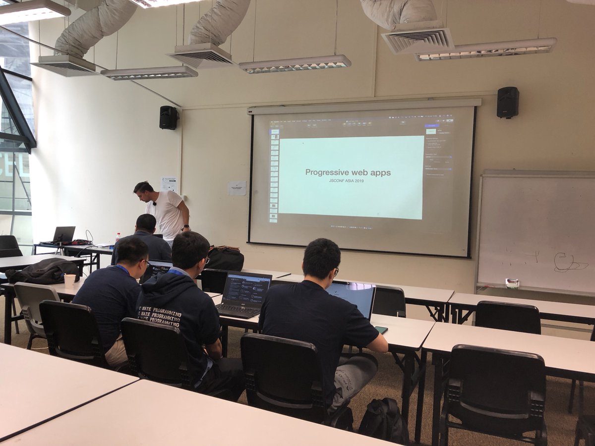 Unlocking progressive web apps with <a href="/TamasPiros/">Piros Tamás</a> - one of the few workshops happening now at #jsconfasia !