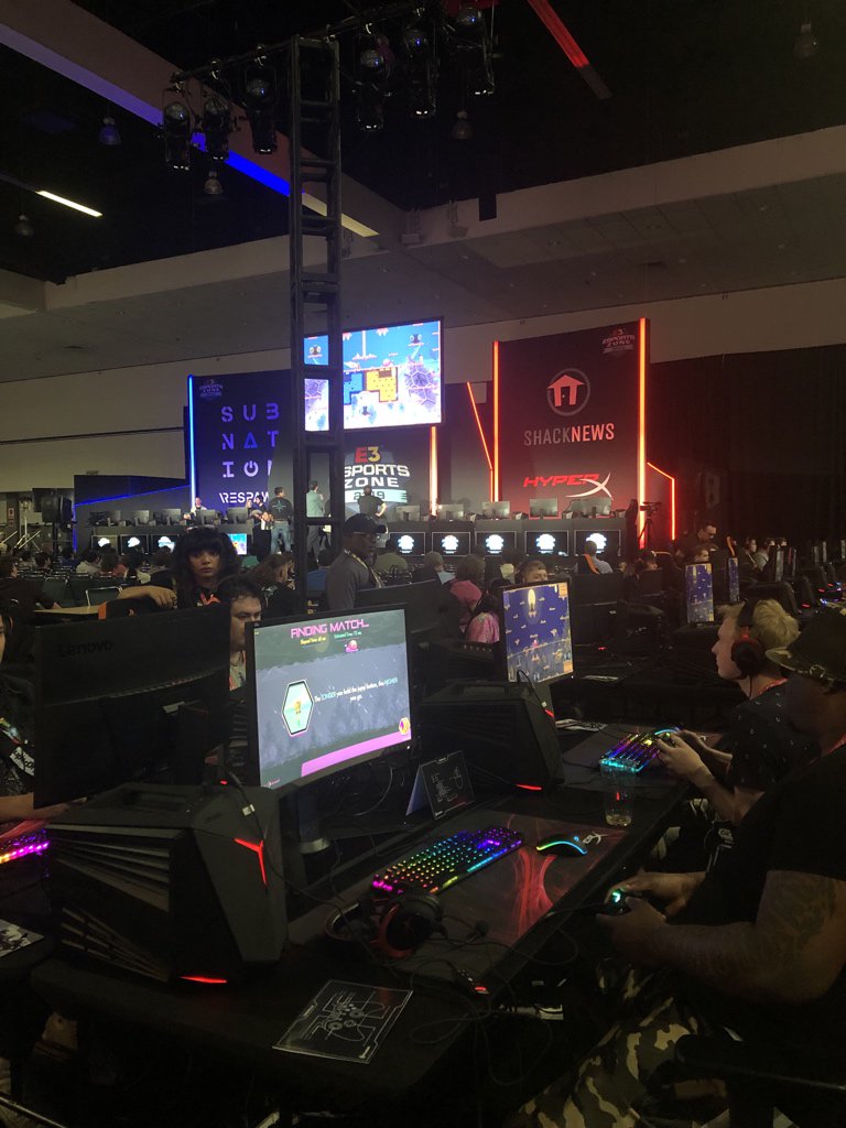 subnationgg's tweet photo. Thank you everyone for another amazing #E3! @MACHINEgg  @Axeltoss  @respawnbyrazer @LenovoLegion #E32019 #E3EsportsZone https://t.co/tC4GC4EiLg
