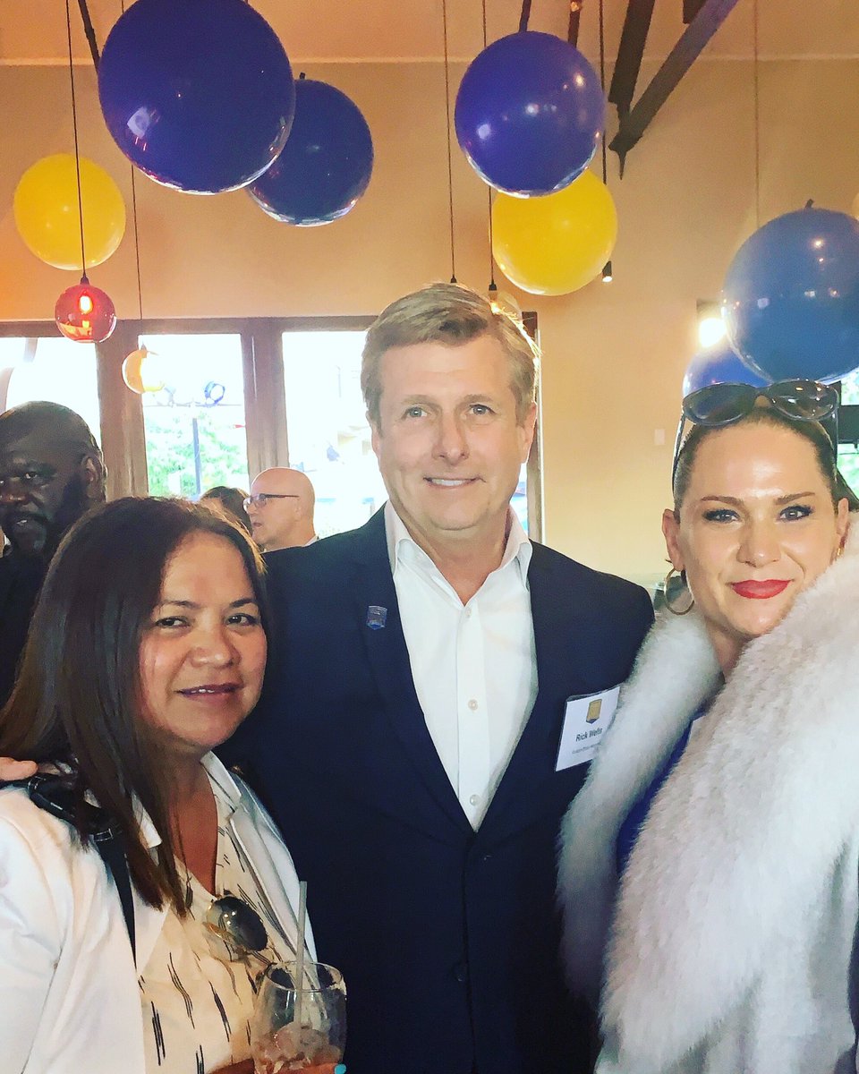 UrbanAlchemyUA's tweet photo. Urban Alchemy’s CEO, Lena Miller, with #Warriors executive, Rick Weltz and Marivic Bamba of Clark Construction, developer of Warriors Stadium, celebrating the champions from the Bay! The Bay produces nothing but Warriors destined to be Champions! #UA #UrbanAlchemy #CCC #SFClean https://t.co/gpaUbWFZgm