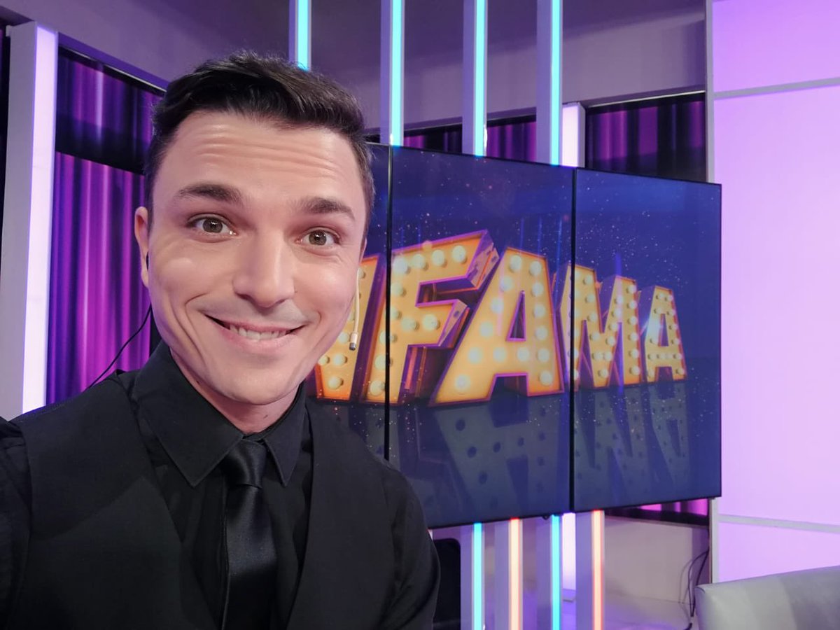 pablomontagna's tweet photo. El periodista @estevesdiego de @caras y @fmmilenium...que ya esta en @infama se sumo oficialmente a @involucradostv el el info magazine de @AmericaTV con @iudica @deboraplager @PiaShaw y equipo https://t.co/NSbOLfIyFw