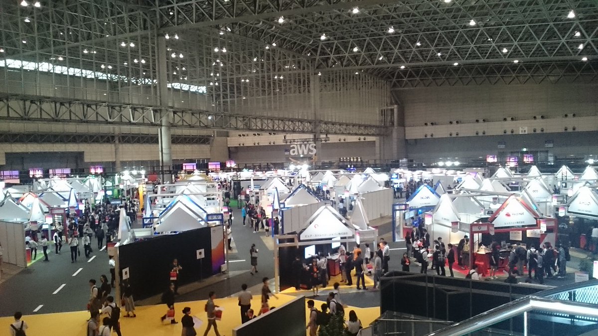 JJ4KME's tweet photo. ใใซ!! #AWSSummitTokyo #AWSummit2019 #AWSSummit https://t.co/7rWi9lu6tP