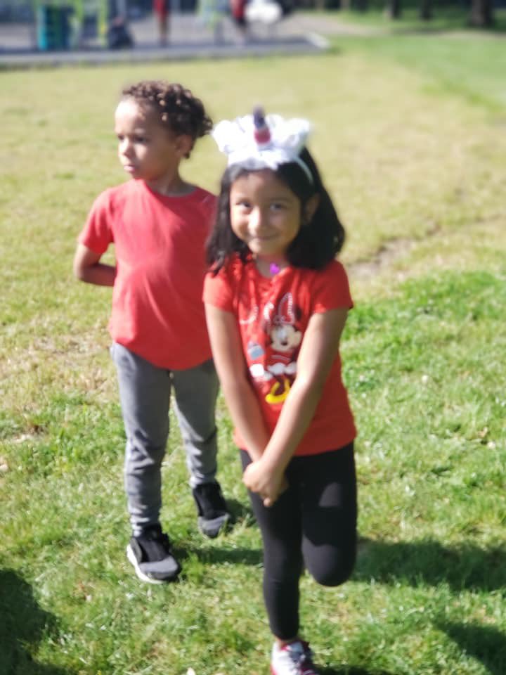 HIES_Huskies's tweet photo. Field day on a warm Oregon Day. Thankful for our community and all the staff and families that made the even a success for students. It was a great year and we are coming for you 2019-2020 #ThankfulThursday #growGBSD #duallanguageImmersionprogram https://t.co/eUoL7nC3O9
