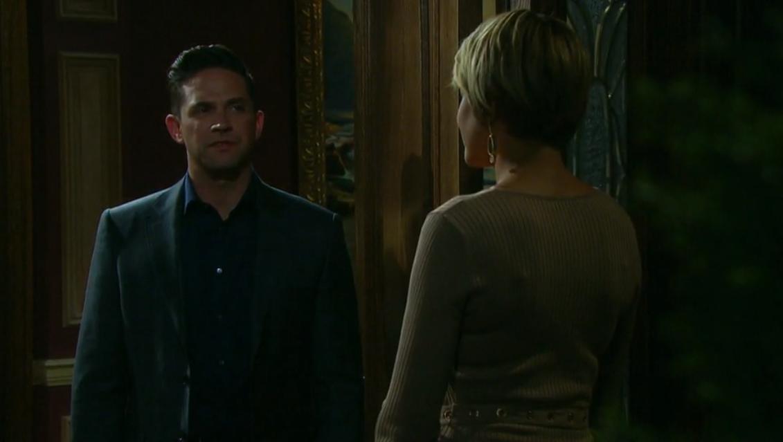 SteffyWyatt's tweet photo. Stefan shrugs off "Nicole" "I can't imagine what we have to talk about." 🤨🤔🤷‍♂️ #Days #Kristole #Kricole #Krefan 👀👀 https://t.co/jAKA1y5fl0