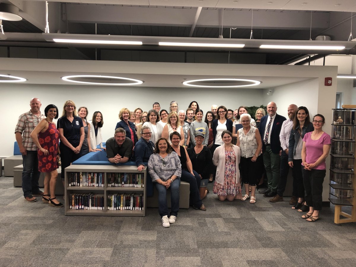 GSACRD's tweet photo. Enthusiastic group gathers for 1st @GrACE4cathed meeting @GSACRD. So great to see a diverse group that supports #IbelieveinCatholicEd. Thx for your time &amp; thoughtful input. #GSACRD_Faith https://t.co/I5TlxlE1ne