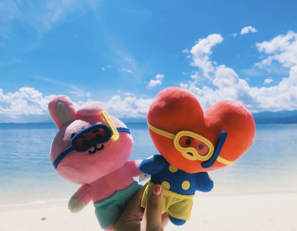 kookxvvvv's tweet photo. summer vacation🐰🐯🎶 https://t.co/VFwRVZBNsu