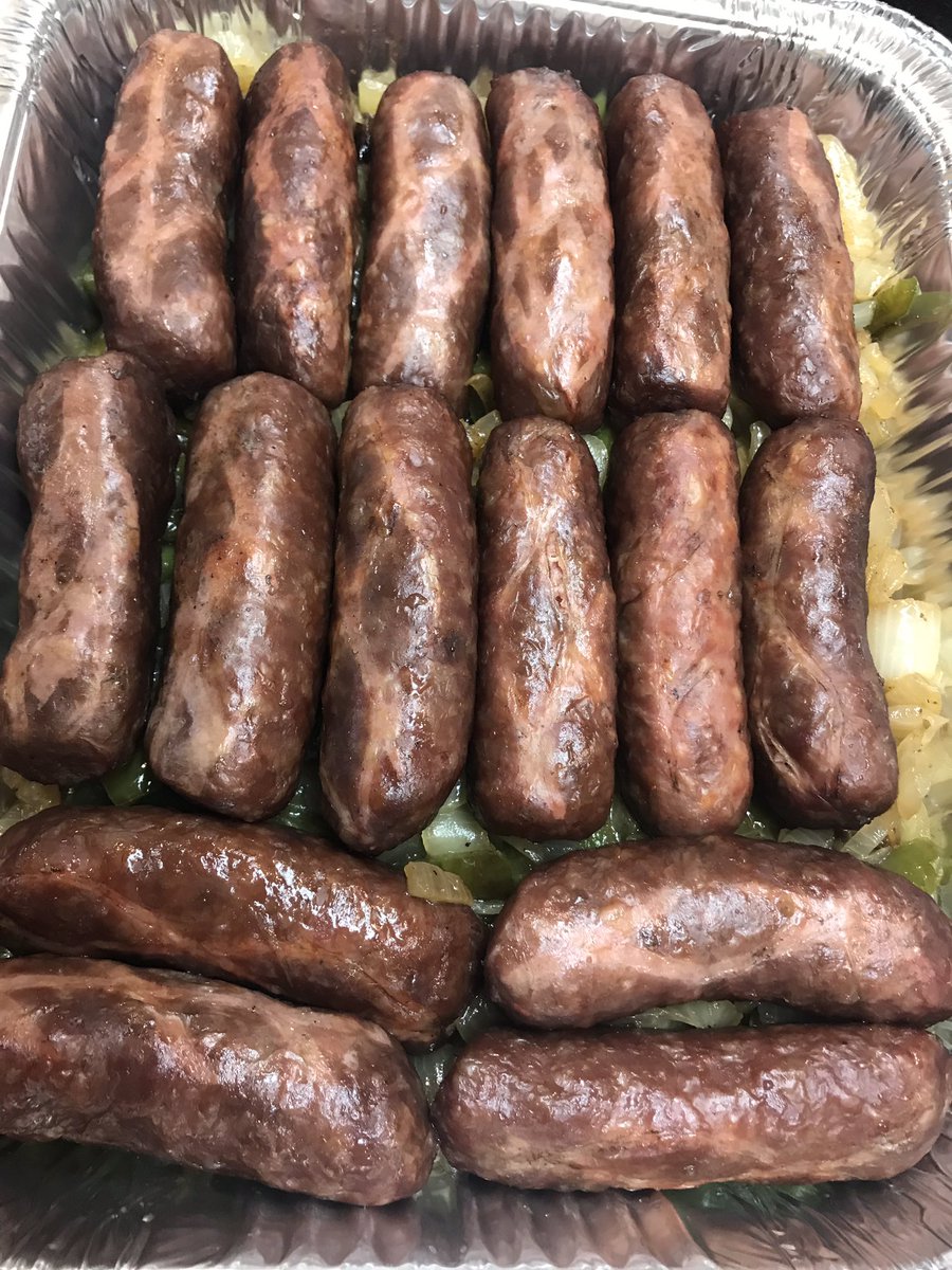 PorkIslandBBQ's tweet photo. Why I love what I do & why I call it “South Jersey BBQ” or “Piney BBQ”. We’ll do it all; from the reg stuff to roasted root veggies, smoked sausage and even Pepperoni bread! #porkislandbbq #southjerseybbq #pineybbq #gopigorgohome https://t.co/WIJMZOKiqW