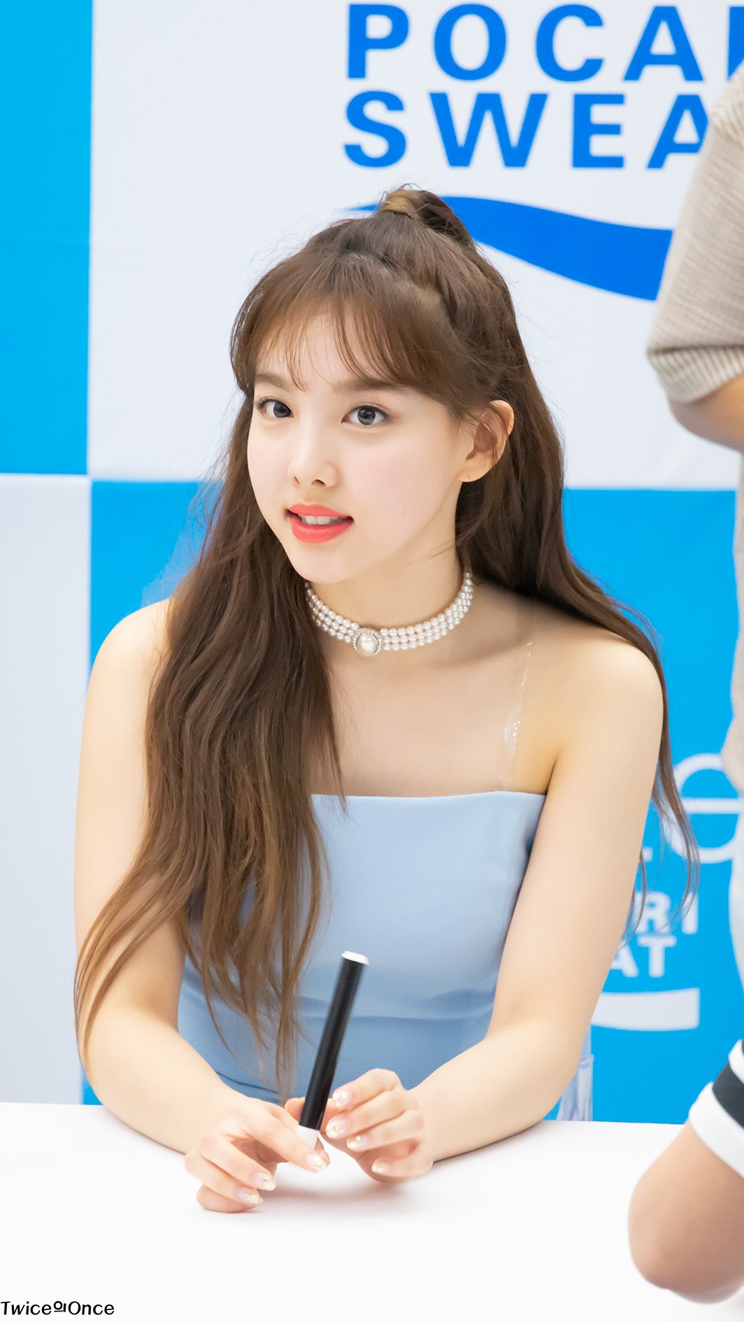 D8_pFm8VAAILkv0.jpg:orig