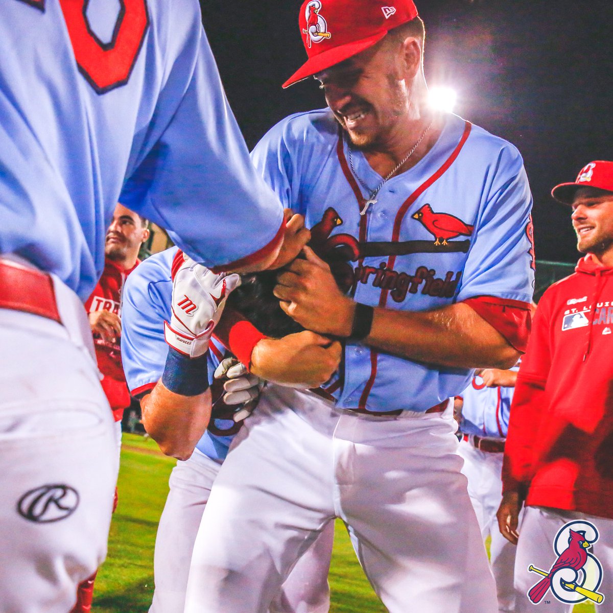 ozkspringbirds's tweet photo. It's time for some @ZacharyKirtley walk-off faces‼️

🙌🏼🙌🏼🙌🏼🙌🏼🙌🏼🙌🏼🙌🏼 https://t.co/WQxYUeszap