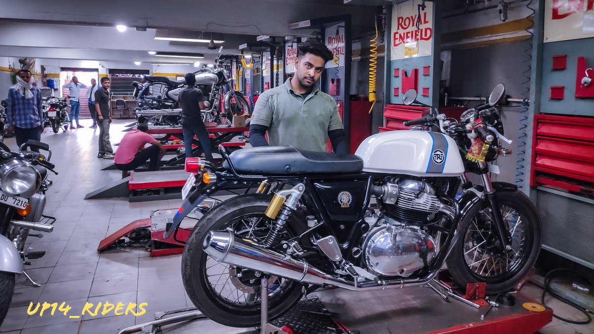 Up14_riders's tweet photo. #RoyalEnfield #RoyalEenfieldLife #CRT #up14_riders #photography https://t.co/k75np6plF4