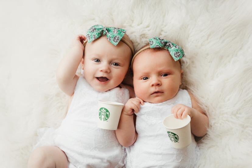 Gretchennnn's tweet photo. The two tiniest Starbucks lovers representing! ❤️☕️

📸: Willow Rae Photography LLC 

#DelilahBelle #RowynnKate #Starbucks #StarbucksBabies #BestieBabies #SampleCup #ArnoldSBux #StLouisStarbucks #STARBUCKSLOVER #StarbucksCup @Starbucks @starbucksprtnrs https://t.co/Wpjy5dM9Kn