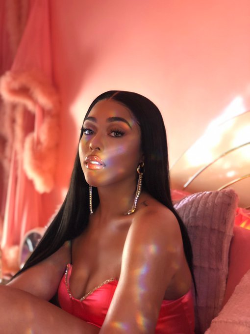 elevate your aura https://t.co/2pS1Y9eA2K