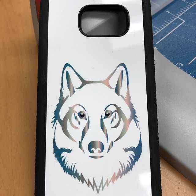 Phone case by Maria #MineolaProud #adobeillustrator bit.ly/2K1NvDv