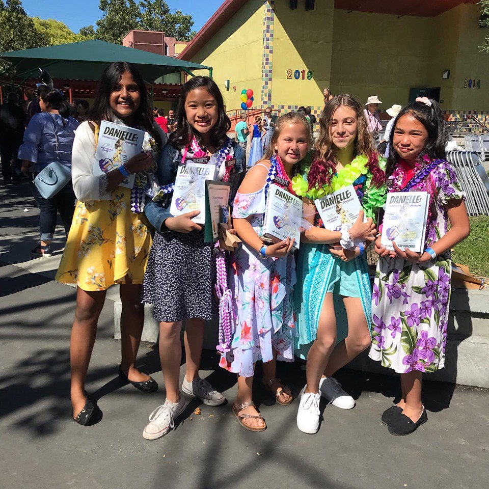growthux's tweet photo. My daughter Lyra gave each of her friends @Be_A_Danielle book for a good summer reading. Girl power! #BeADanielle #RayKurzweil https://t.co/TC4xUdXL7o