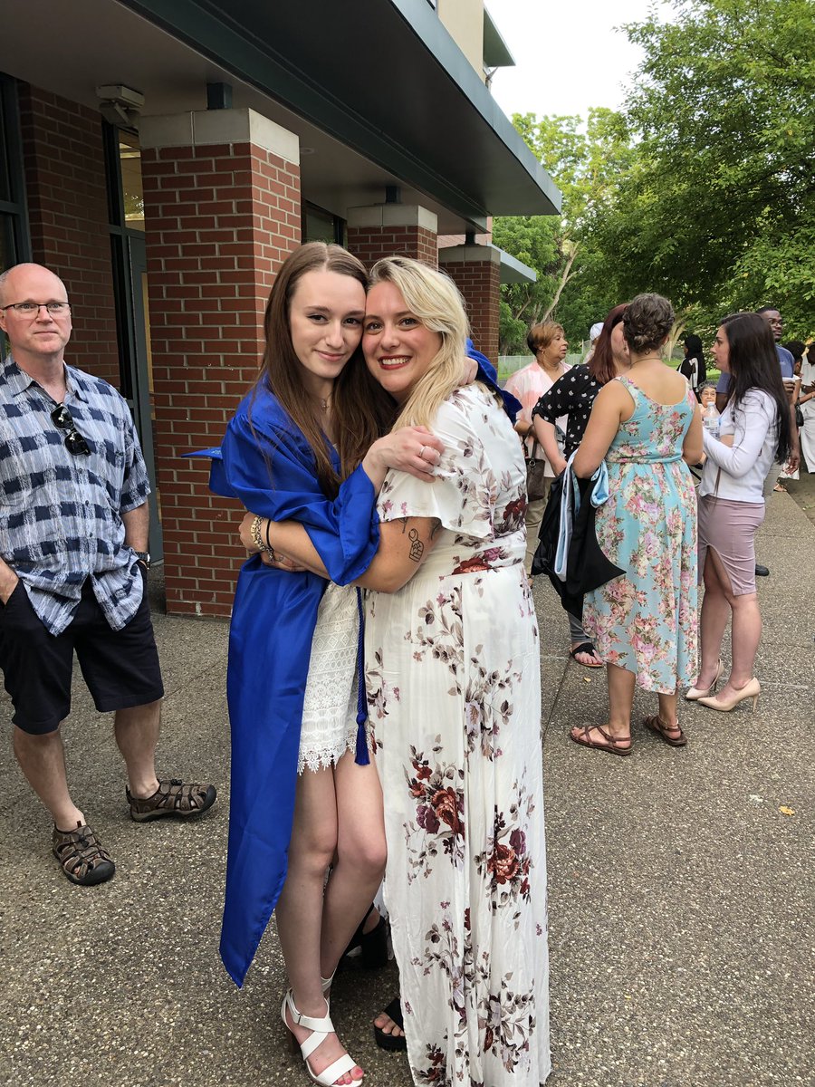 poescorner's tweet photo. I only cried 100 times ♥️♥️ #family @NazPrep https://t.co/1c47RgPiek