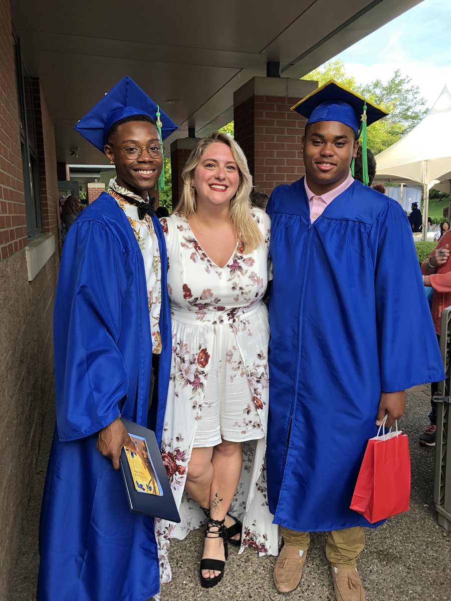 poescorner's tweet photo. I only cried 100 times ♥️♥️ #family @NazPrep https://t.co/1c47RgPiek