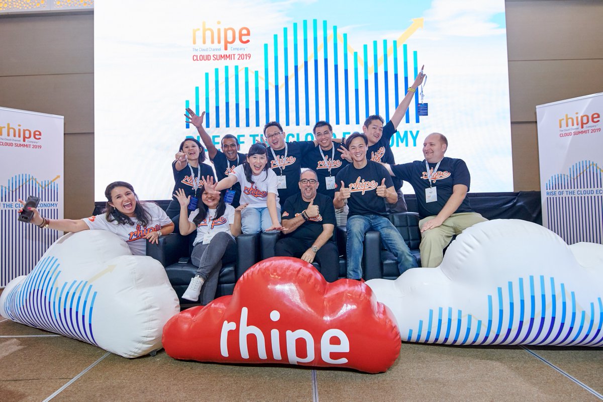 crayonchapac's tweet photo. Pleased to announce that rhipe Malaysia has been awarded Microsoft Country Partner of the Year 2019! We thank our wonderful partners and the #rhipeteam who have led us to this recognition. Thank you for your support. https://t.co/F00PjeLRgX