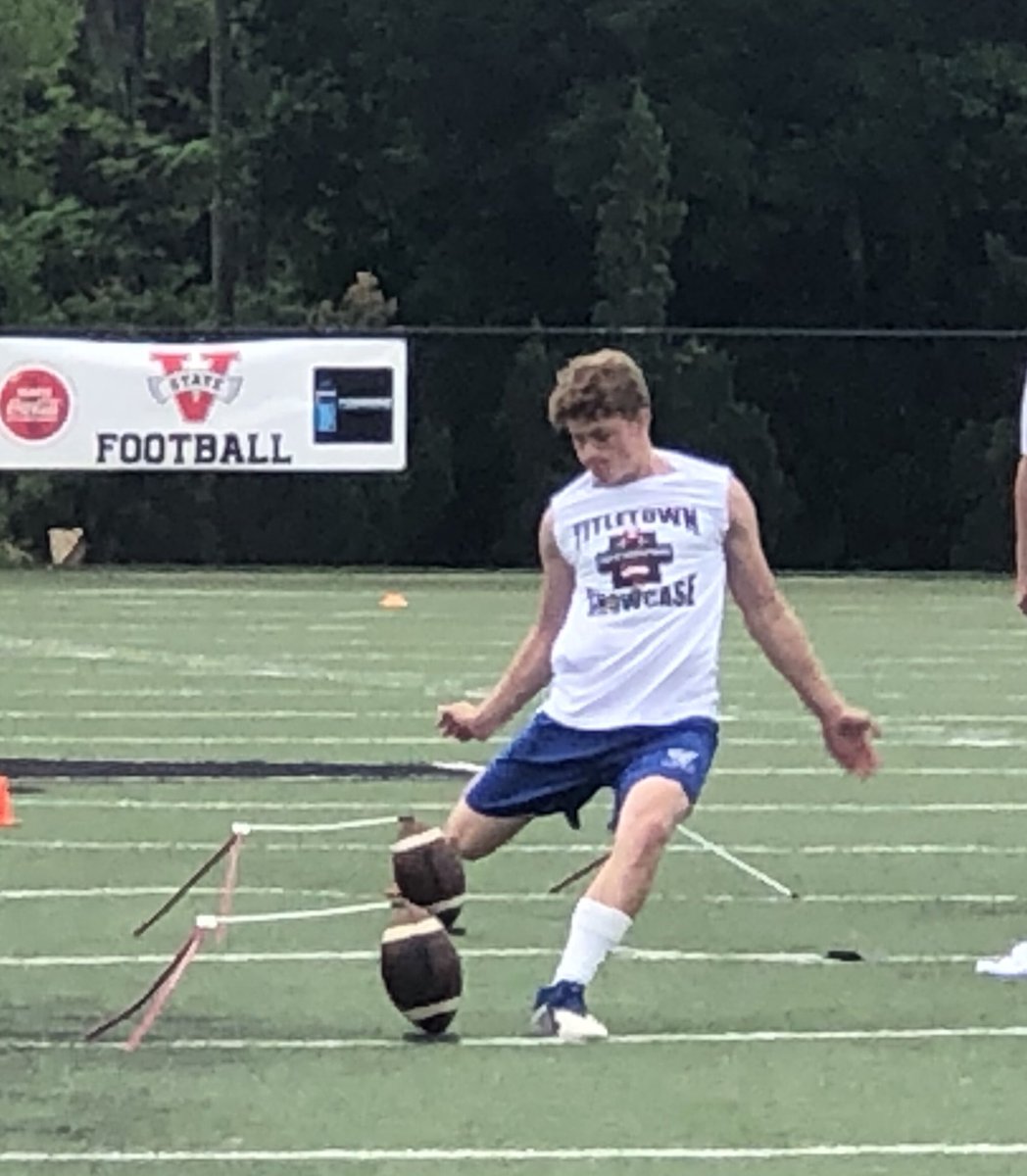 VandiverTitus's tweet photo. Did some kicking @valdostastatefb camp and had a good time. It was also great meeting @coachroghughes can’t wait to talk again!! @Prokickercom #APKFootball #hokahey https://t.co/JNZtNRHmYb