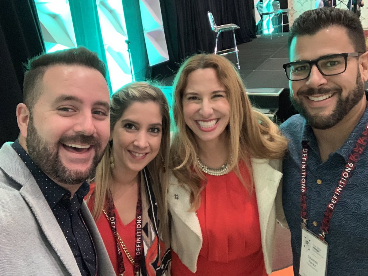 JoannaPopper's tweet photo. So great to be back to my roots speaking at #PromaxConference about Virtual Reality in Media & Entertainment and see so many NBCUniversal, Telemundo and other TV colleagues and pals! #Promax https://t.co/sRoKStJDQG