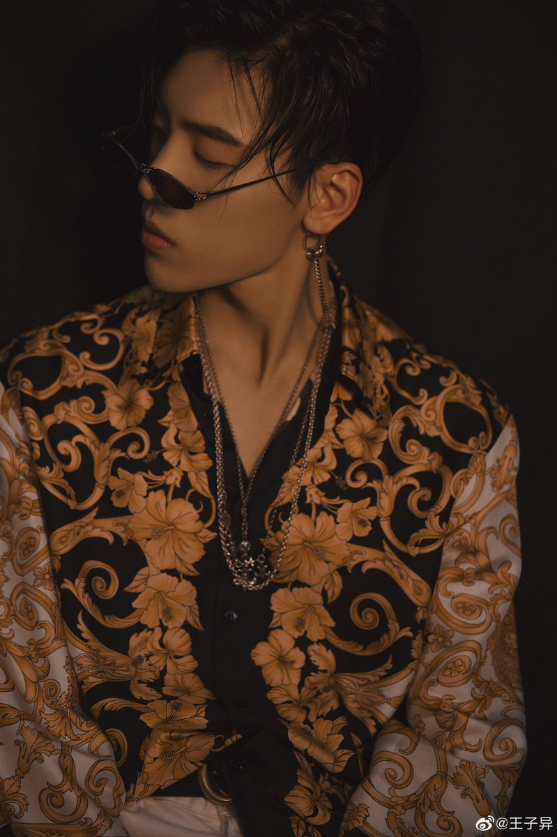 wangziyiupdates's tweet photo. 190607

Ziyi’s Weibo Update

“Similar people are attracted to each other”

#IdolProducer #偶像练习生
#NinePercent #百分九少年
#WangZiyi #王子异 https://t.co/M9NDXGG4w2