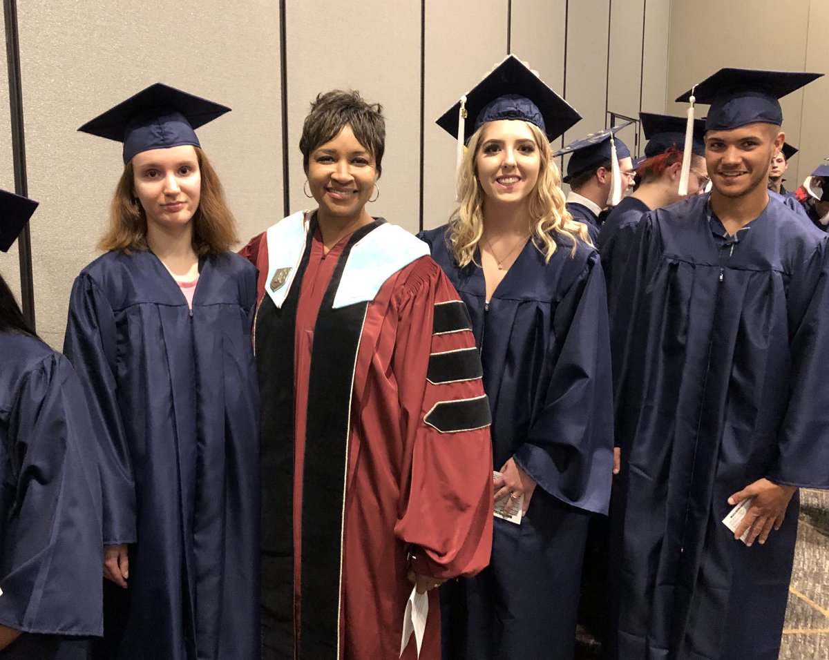 FWPS210's tweet photo. We are #FWPSProud of your accomplishments, Open Doors grads! #OpenDoorsGrad #Classof2019 @SupCampbellFWPS https://t.co/Hu7HiqjfIU